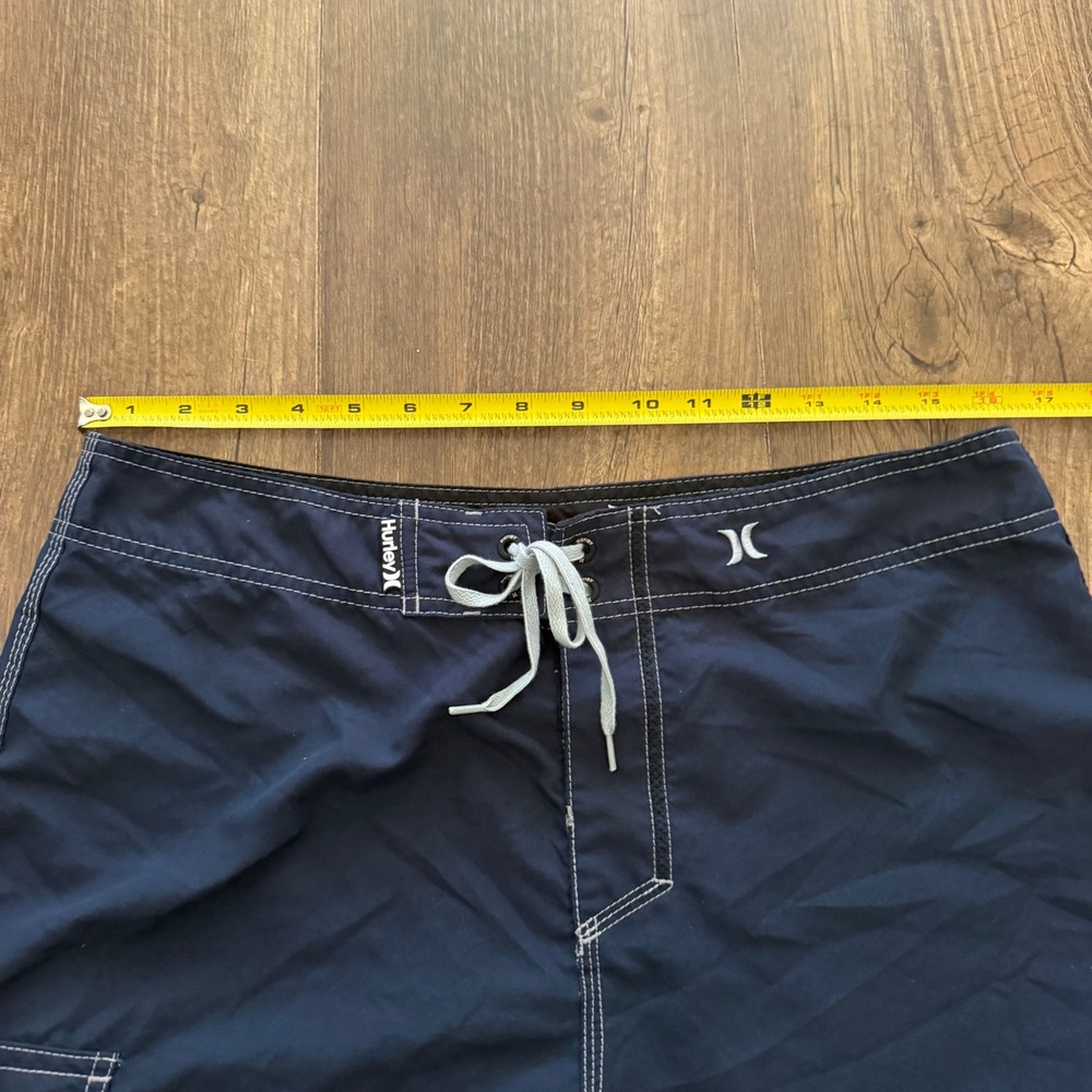 Hurley Board Shorts Mens 33 Navy Blue Contrast Stitch Cargo Pocket Surf Beach - Picture 7 of 12